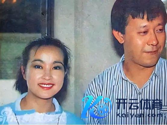 宁静说向太刘晓庆是恩东说念主 回话激发网友热议